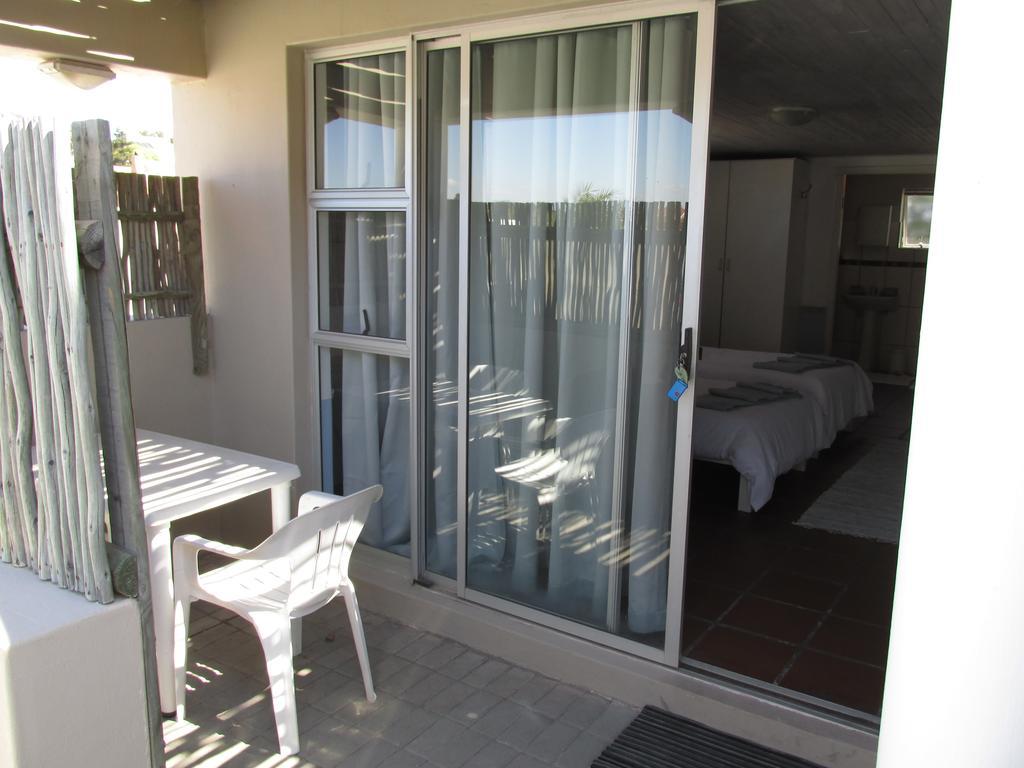 Due South Guest House Langebaan Exterior photo